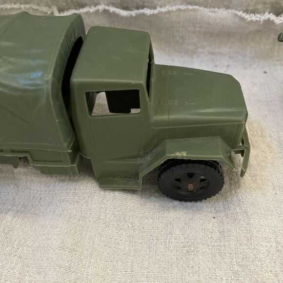 Tim Mee Toy Lot Cargo Truck And Tank WWII Lot Of 2 Plastic Green Army Men - Picture 6 of 16